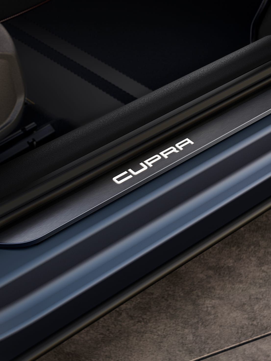CUPRA Formentor: накладка порогу