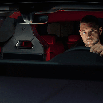 Digitales Cockpit mit Sprachsteuerung