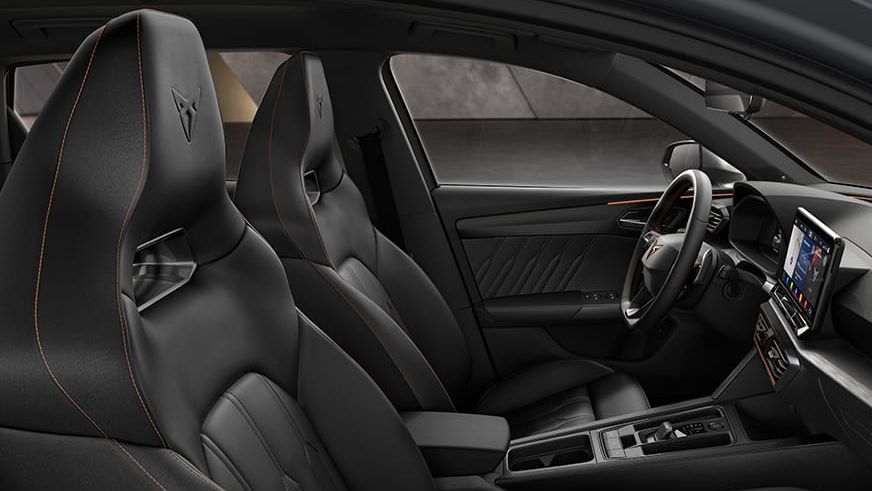 Sitze Echtleder in Schwarz