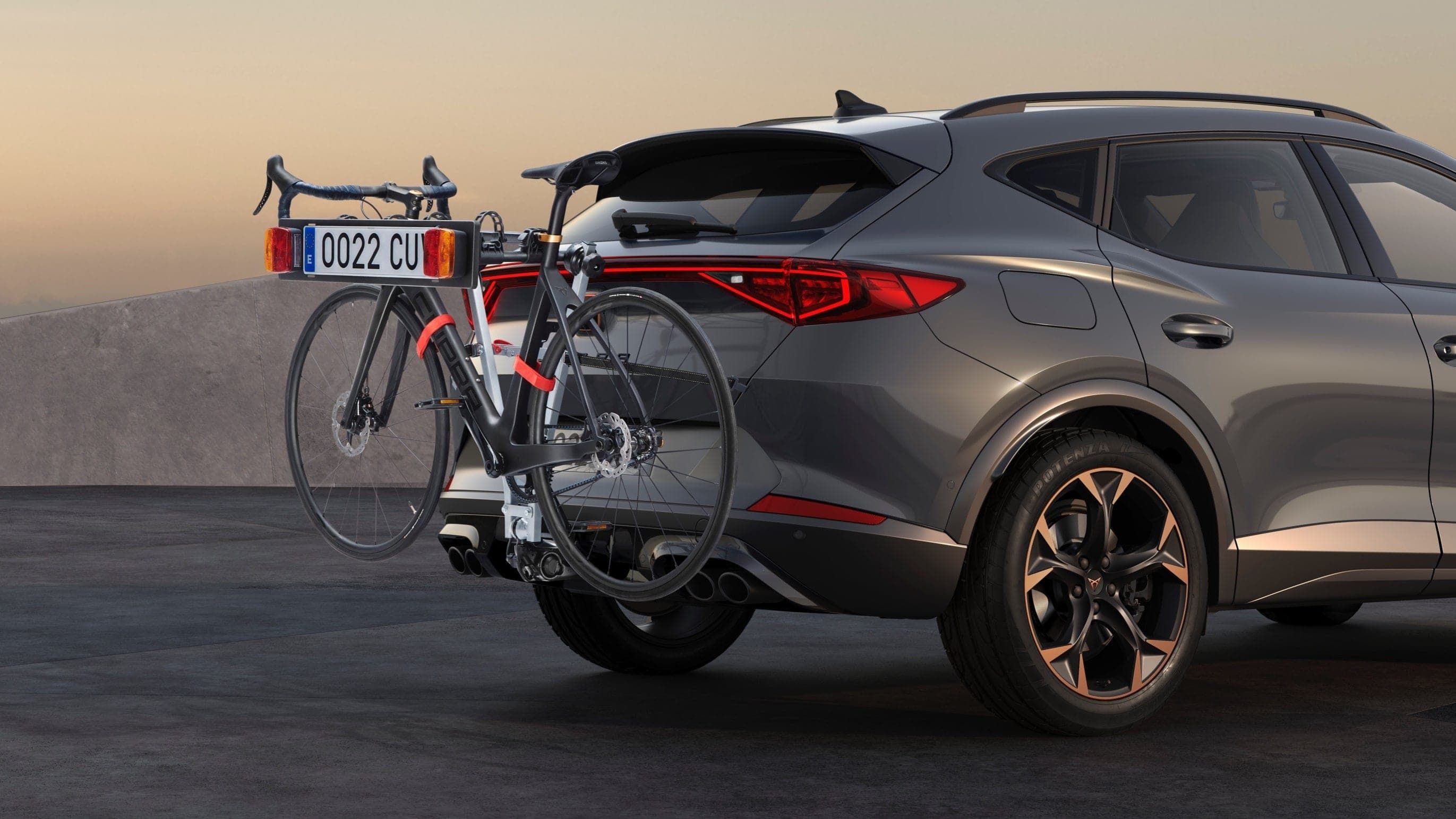 Салон CUPRA Formentor