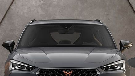 neuer CUPRA Leon Kombi Frontansicht Aufladung