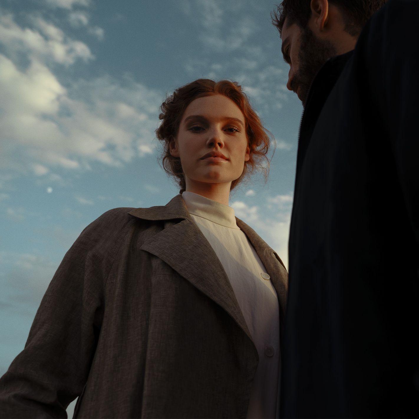 CUPRA Tavascan blau mit Coast-to-Coast-Rücklicht