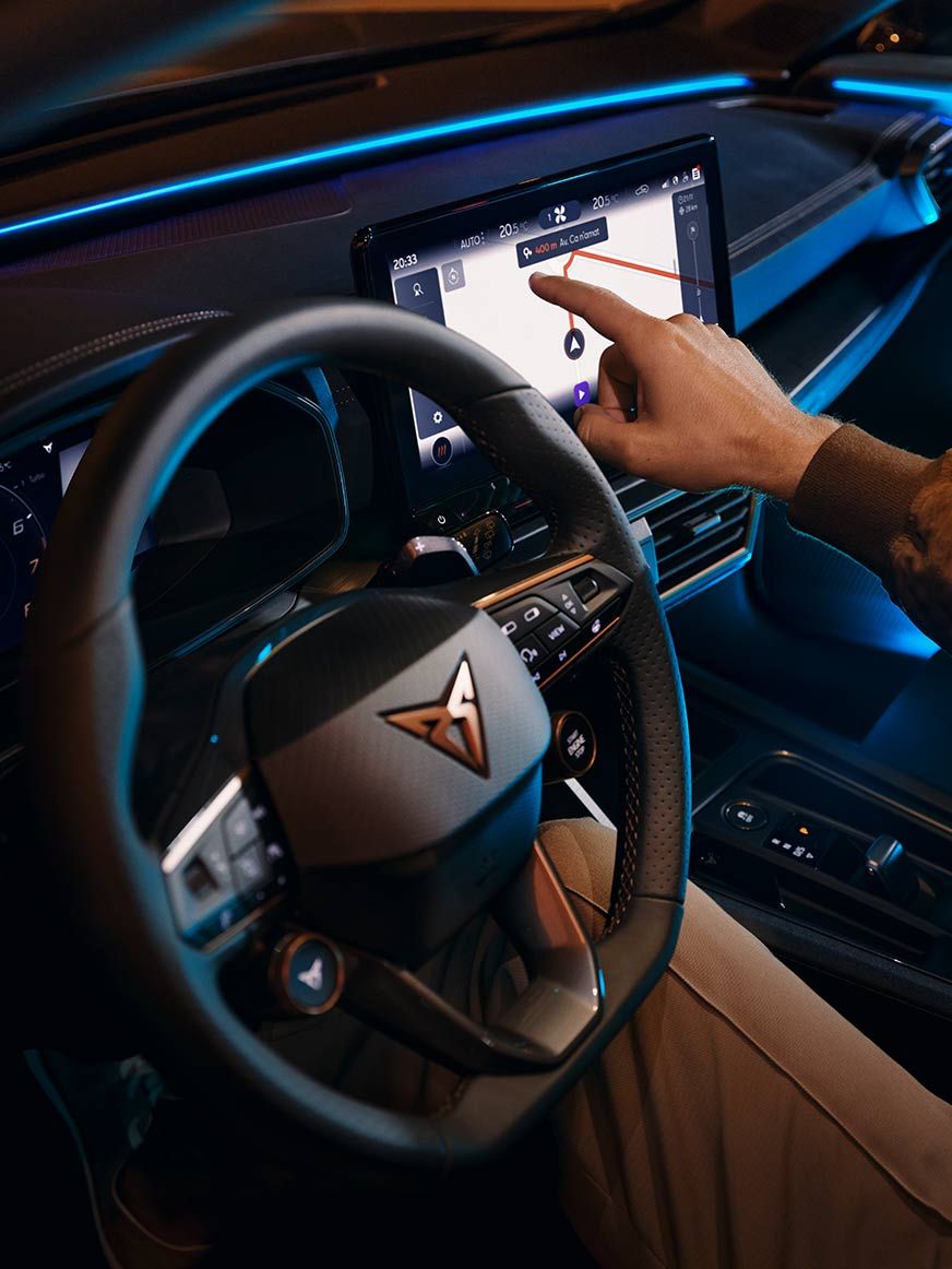 Салон CUPRA Formentor з фоновою підсвіткою